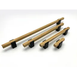 Maniglia in legno ALVEA / Rovere verniciato