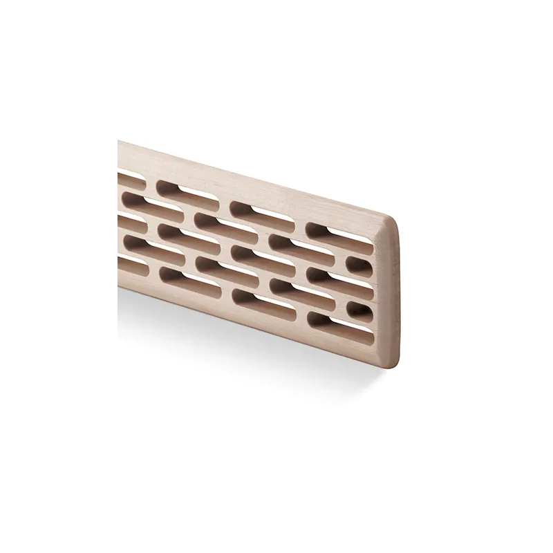 Griglia di ventilazione in legno BETA / Ontano