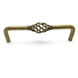 Maniglia VIRTUE / Ottone patinato