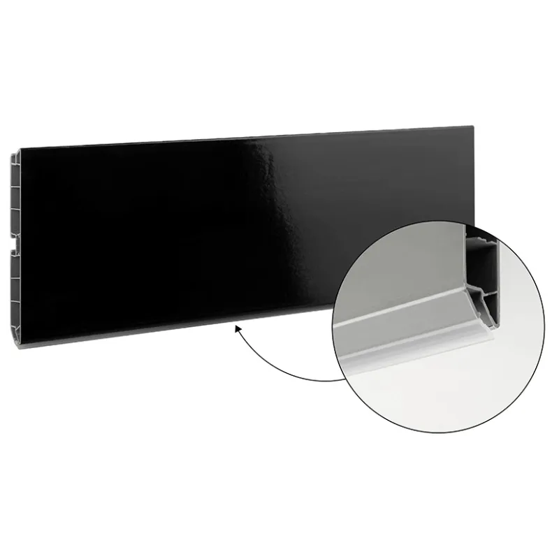 Zoccolo da cucina in plastica / Nero lucido