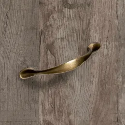Maniglia PUERTOS / Ottone spazzolato
