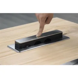 Presa elettrica estraibile OTIO DESK 3x230V + ricarica 2xUSB / Effetto acciaio inox