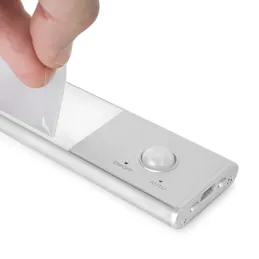 Luce LED sottopensile con sensore KRAUS / Alluminio