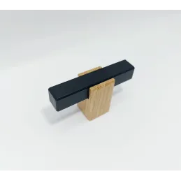 Pomello in legno LEO / Nero – faggio naturale