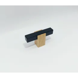 Pomello in legno LEO / Nero – faggio naturale