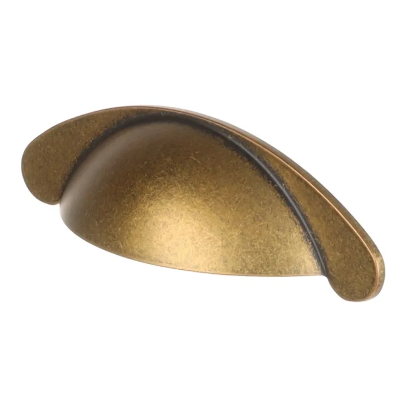Maniglia SHELL / Ottone patinato