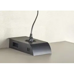 Presa da incasso BORN FRENCH 2 x 230 V + 2 x USB / Nero opaco