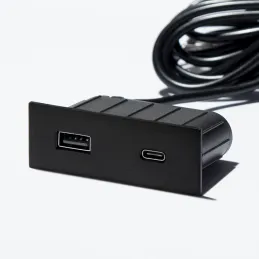 Presa elettrica con caricatore USB Square A+C / Nero opaco