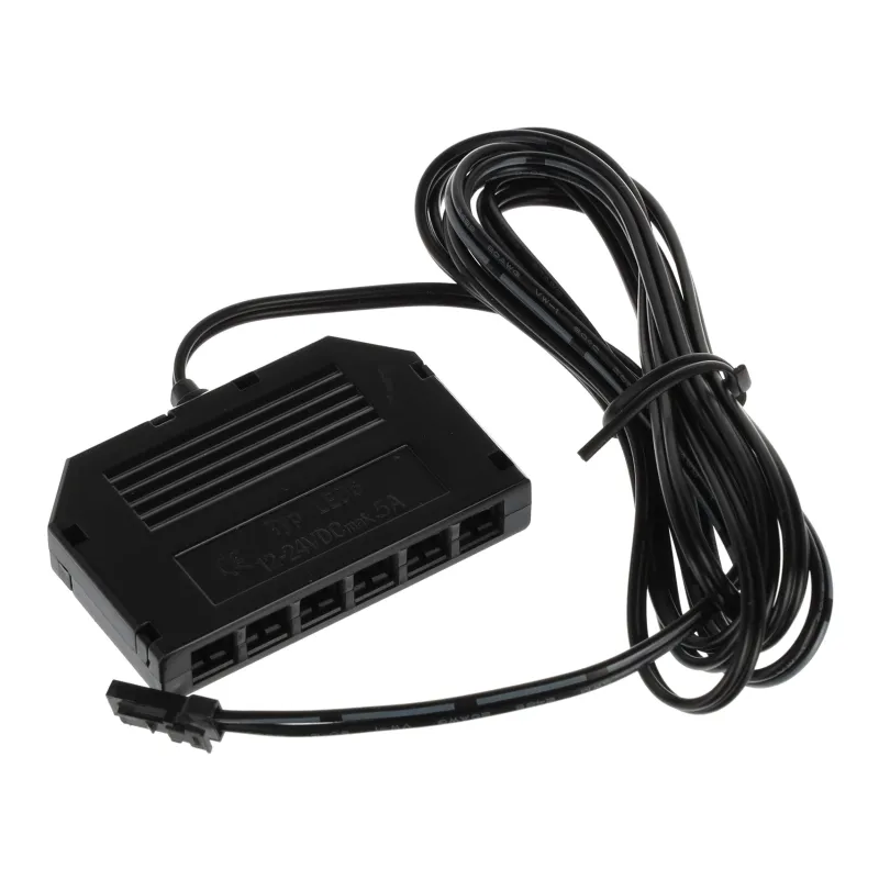 Centralina con mini connettori a 6 uscite 12/12 V
