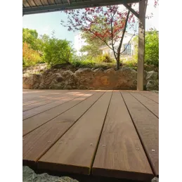 Tavola per terrazza CUMARU FAS KD / Superficie liscia