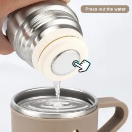 Thermos dal design elegante con 3 bicchieri, 500 ml / Crema