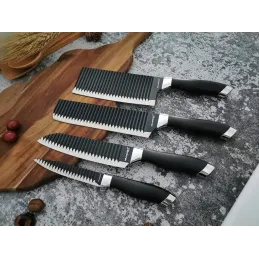 Set di 4 coltelli da cucina NAMIUTSU / Nero