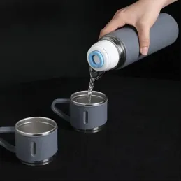 Thermos dal design elegante con 3 bicchieri, 500 ml / Nero opaco