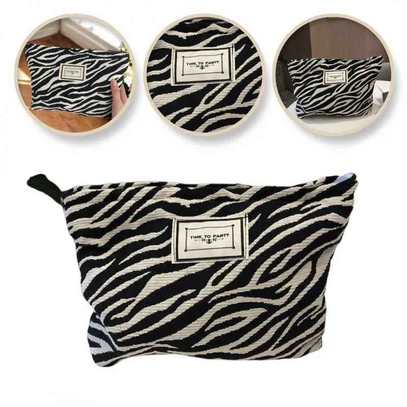 Borsa cosmetica ZEBRA / Bianco-nero