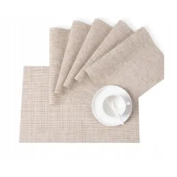 Tovaglietta GENIA 300 x 450 mm / Crema chiaro