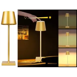 Lampada da tavolo decorativa con accensione touch e dimmer ZEUS / Dorata