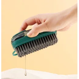 Spazzola per pulizia con dosatore di detergente CLEARE