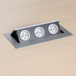 Presa elettrica a scomparsa GEMINO 3x230V / Alluminio
