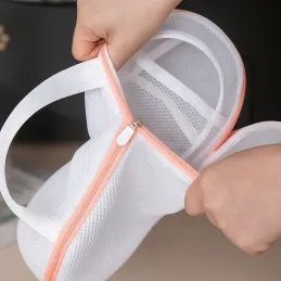 Borsa per reggiseni e biancheria intima per lavatrice / Bianca