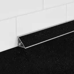 Profilo di tenuta KRONOSPAN K218 GM / Andromeda nero opaco