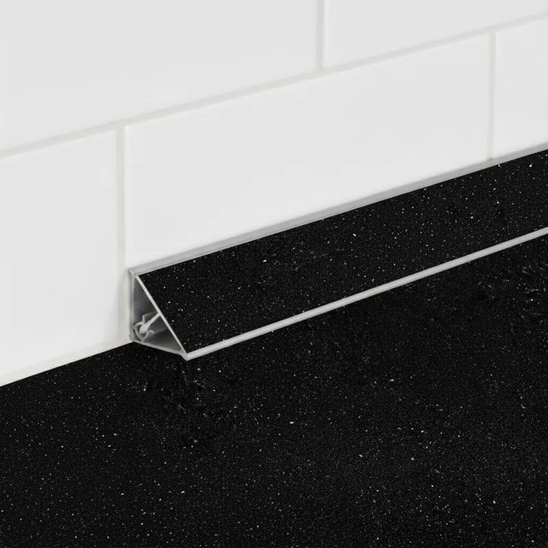 Profilo di tenuta KRONOSPAN K218 GM / Andromeda nero opaco