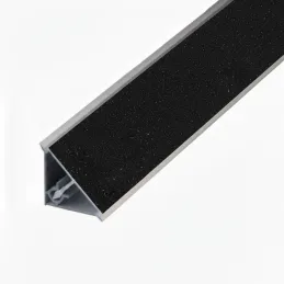 Profilo di tenuta KRONOSPAN K218 GM / Andromeda nero opaco