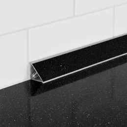 Profilo di finitura KRONOSPAN K218 GG / Andromeda Nero lucido