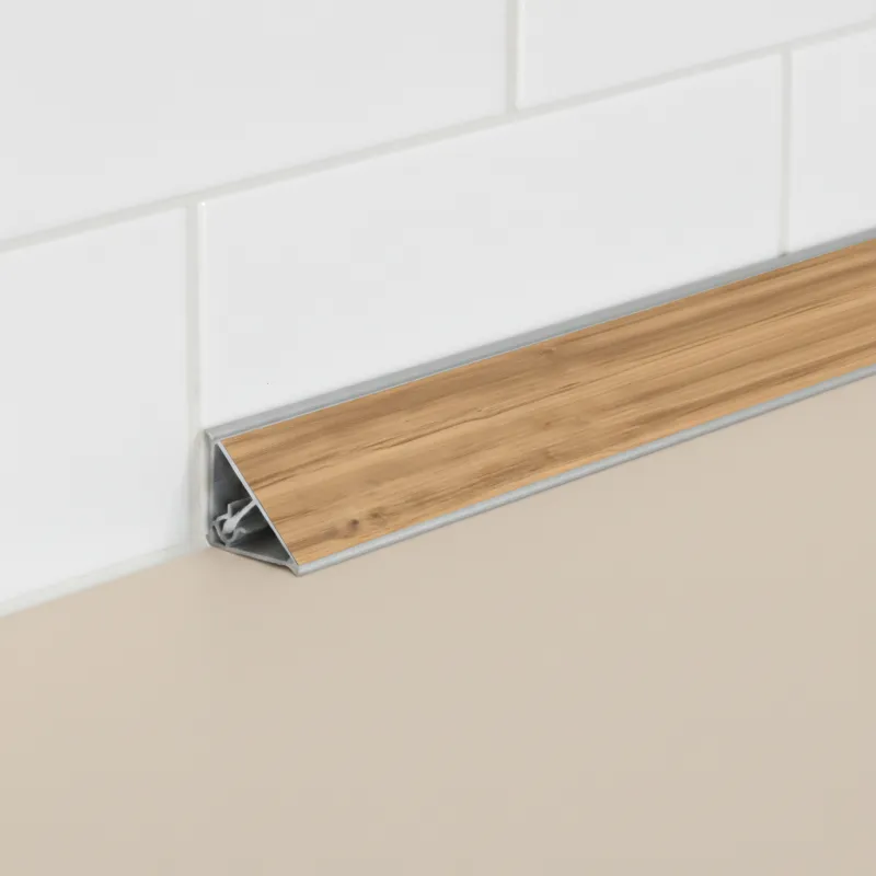Listello di finitura KRONOSPAN Rovere Baroque dorato / K535 RW