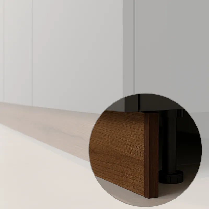 Terminale per zoccolo da cucina in plastica / Marrone scuro