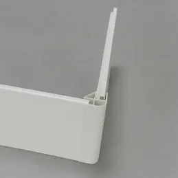 Giunto angolare per zoccolo da cucina in plastica / Bianco