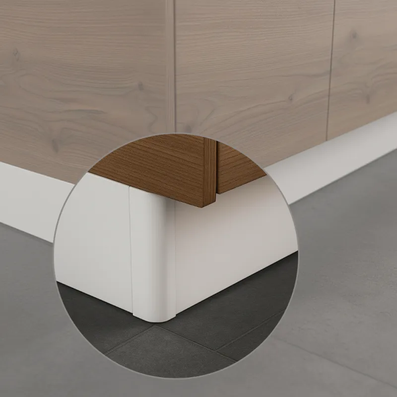 Giunto angolare per zoccolo da cucina in plastica / Bianco