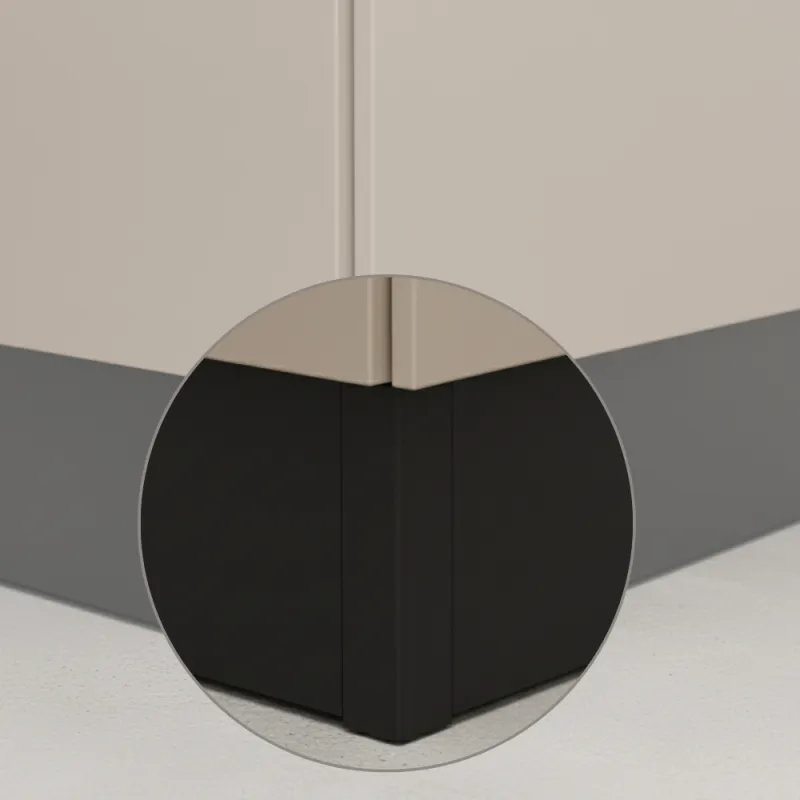 Giunto angolare per zoccolo da cucina 90° / Nero opaco