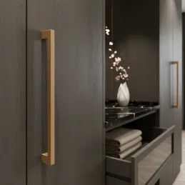 Maniglia in legno NOLA / Rovere laccato