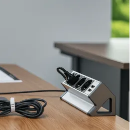 Presa da tavolo da incasso DESK 3x230V + 2xUSB per la ricarica / Acciaio inox
