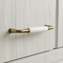 Maniglia BLANCA / Ottone anticato - Porcellana bianca