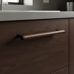 Maniglia in legno SOHO / Noce verniciato – nero opaco
