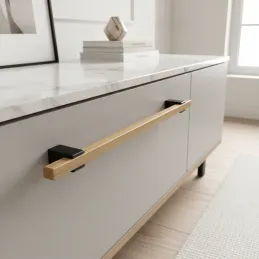 Maniglia in legno ALVEA / Rovere verniciato