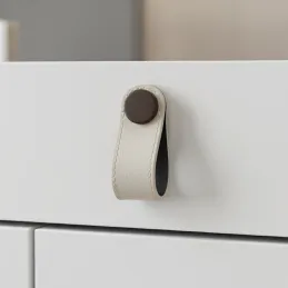 Maniglia a pomello CASE / Pelle bianca