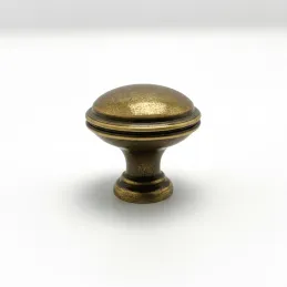 Pomello ARLES / Ottone patinato lucido