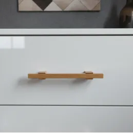 Maniglia in legno LEO / Rovere naturale
