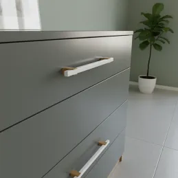 Maniglia in legno LEO / Bianco - rovere naturale