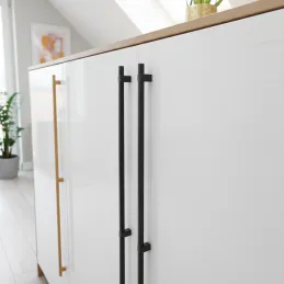 Maniglia in legno LEO / Rovere nero