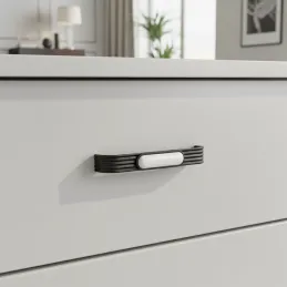 Maniglia in ceramica FARO / Nero opaco