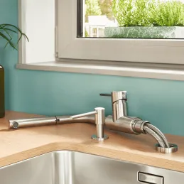 Miscelatore da cucina da posizionare davanti alla finestra Blanco LANORA S-F con doccetta / Acciaio inox lucido