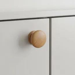 Manopola MASSIVE / rovere laccato