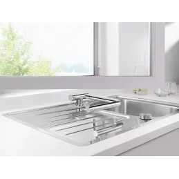 Miscelatore Blanco LARESSA F / cromato / davanti alla finestra