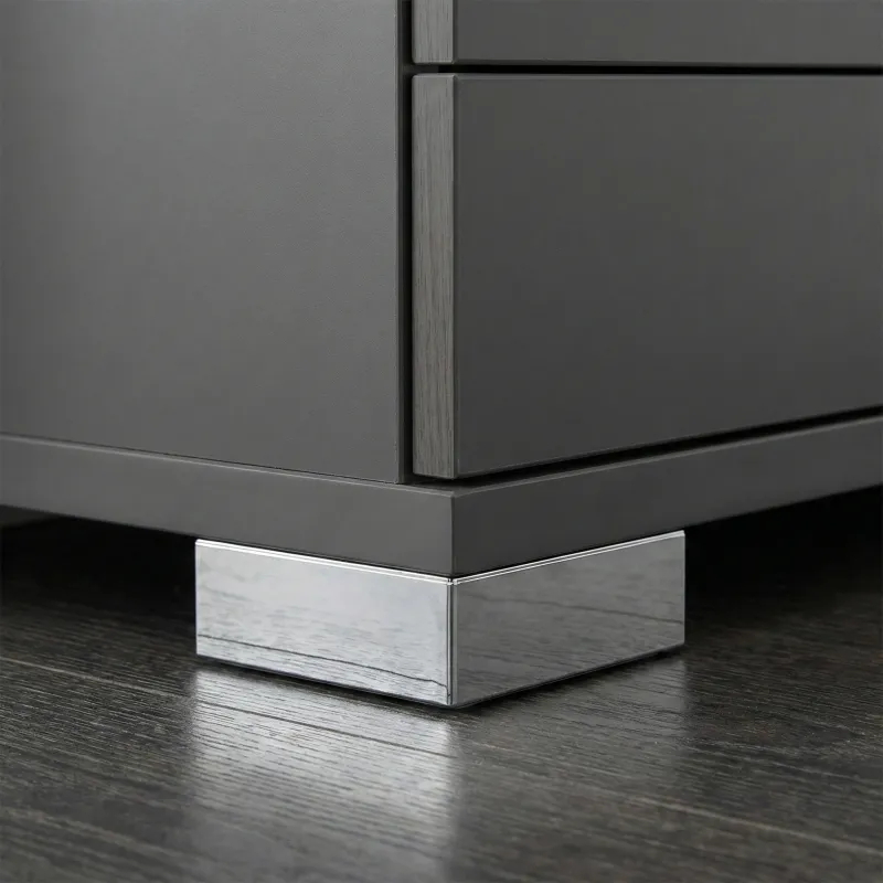 Piedino in plastica 20 mm 60x60 / Cromo lucido
