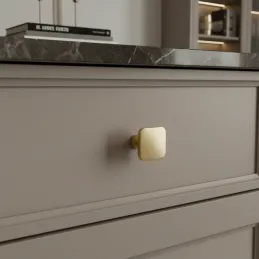 Pomello LANDRA / Oro spazzolato