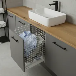 Cesto estraibile portabiancheria con chiusura ammortizzata e fissaggio all’anta ORTA / Bianco opaco