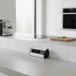 Ciabatta elettrica da incasso CORNER FRENCH 3x 230V / Nera - alluminio